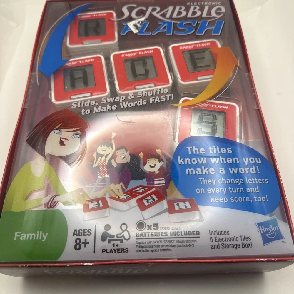 2010 Hasbro Scrabble Flash Electronic Word Family Age 8+ Game New Sealed